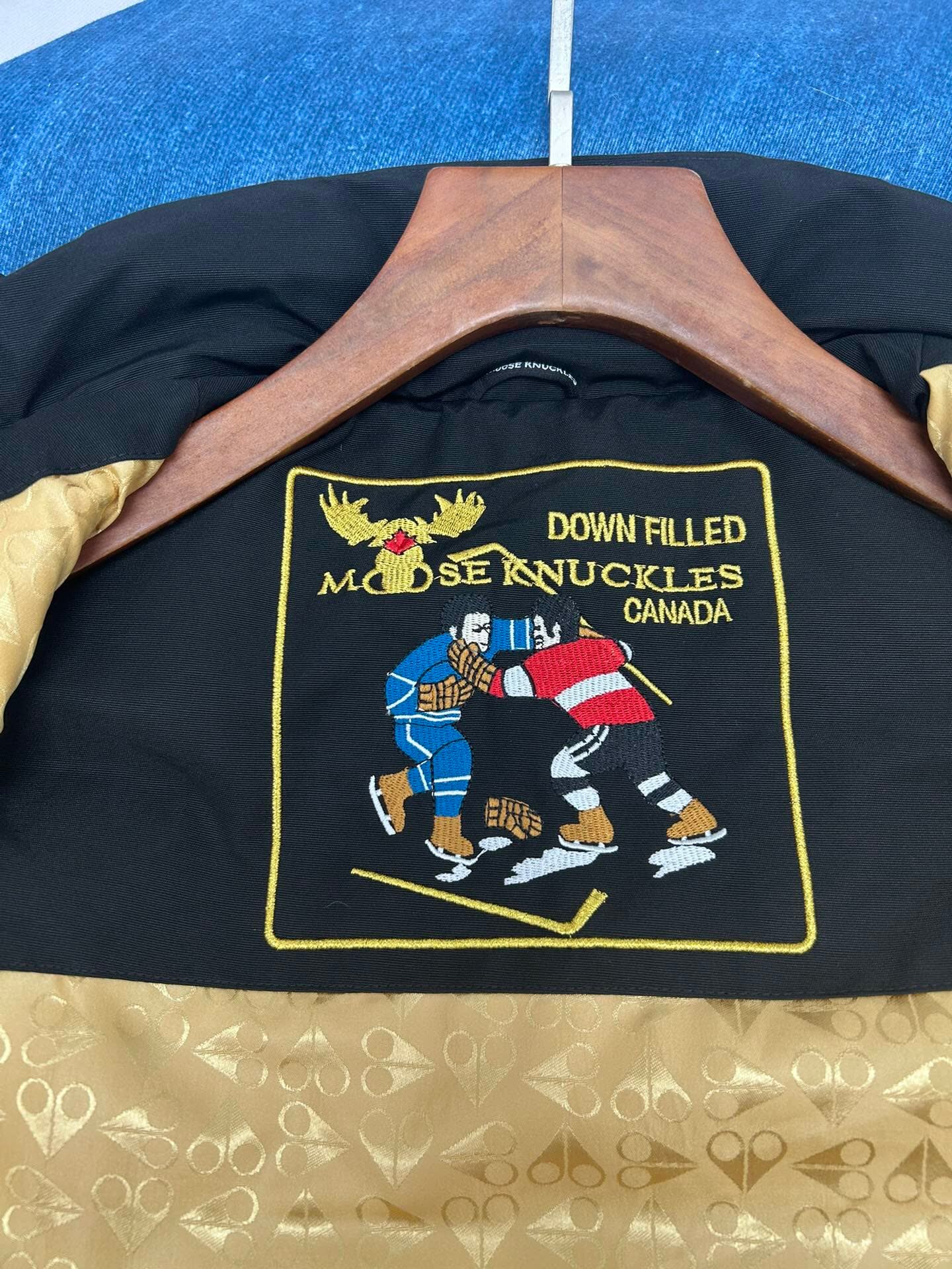 Moose Knuckles Down Vest Moose Knuckles Down Vest